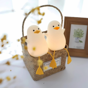 cute duck silicone night light 3.png